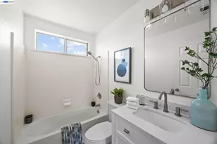 33011 Carrara Terrace, Union City, CA 94587 - Photo 21