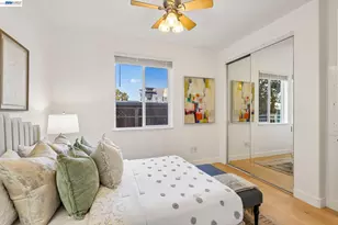 2330 University Ave, East Palo Alto, CA 94303 - Photo 19