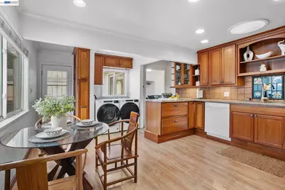3270 Keith Ave, Castro Valley, CA 94546 - Photo 5