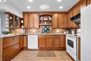 3270 Keith Ave, Castro Valley, CA 94546 - Photo 7