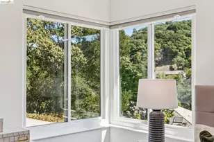 33 Valley Dr, Orinda, CA 94563 - Photo 31