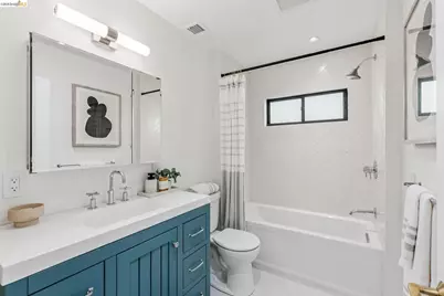 33 Valley Dr, Orinda, CA 94563 - Photo 41