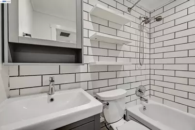 8104 Ensenada #2, Pleasanton, CA 94588 - Photo 25