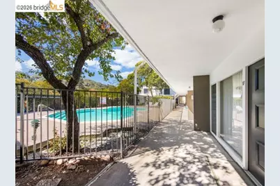 950 Mountain View Dr, Lafayette, CA 94549 - Photo 9
