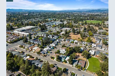 1898 Greeneich Ave, Santa Rosa, CA 95401 - Photo 27