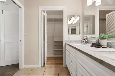 5991 Skyfarm Dr, Castro Valley, CA 94552 - Photo 37