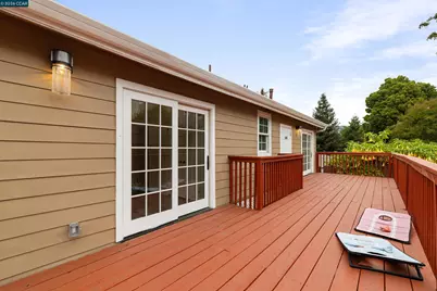 3426 Pierson St, Oakland, CA 94619 - Photo 51