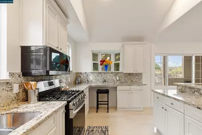 3426 Pierson St, Oakland, CA 94619 - Photo 19