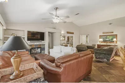 5121 Tehachapi Way, Antioch, CA 94531 - Photo 13