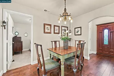 1873 Clayton Way, Concord, CA 94519 - Photo 15