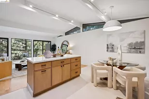 7101 Pinehaven Rd, Oakland, CA 94611 - Photo 19