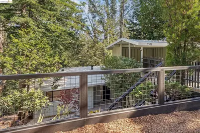 7101 Pinehaven Rd, Oakland, CA 94611 - Photo 37