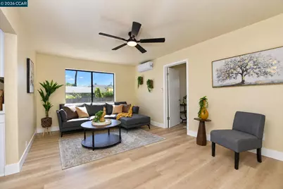 2520 Harrington Ave, Oakland, CA 94601 - Photo 7