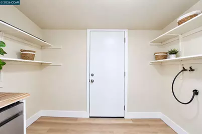 2520 Harrington Ave, Oakland, CA 94601 - Photo 13