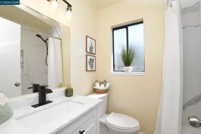 2520 Harrington Ave, Oakland, CA 94601 - Photo 15
