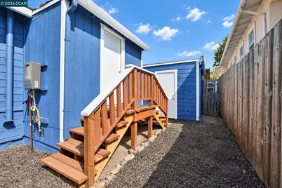 2520 Harrington Ave, Oakland, CA 94601 - Photo 19
