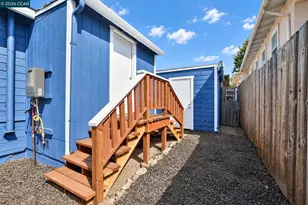 2520 Harrington Ave, Oakland, CA 94601 - Photo 19
