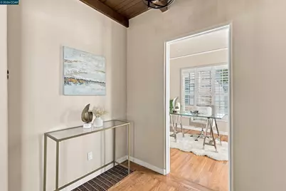 576 57th St., Oakland, CA 94609 - Photo 5