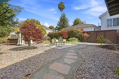 576 57th St., Oakland, CA 94609 - Photo 33