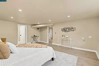 576 57th St., Oakland, CA 94609 - Photo 31