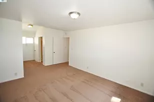 21379 Gary Dr, Hayward, CA 94546 - Photo 9