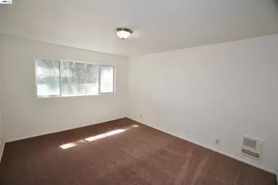 21379 Gary Dr #14, Hayward, CA 94546 - Photo 9