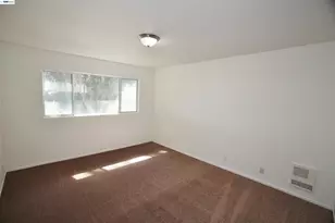 21379 Gary Dr, Hayward, CA 94546 - Photo 9