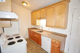 21379 Gary Dr, Hayward, CA 94546 - Photo 5