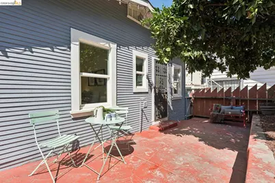 2304 14th Ave, Oakland, CA 94606 - Photo 27