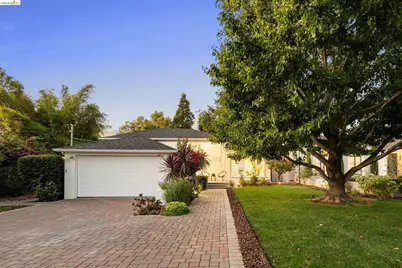 1112 Glen Dr, San Leandro, CA 94577 - Photo 37