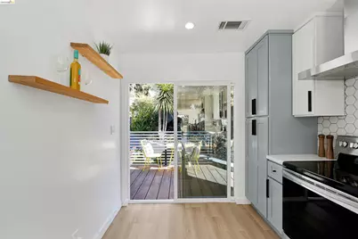2922 Parker Ave, Oakland, CA 94605 - Photo 21