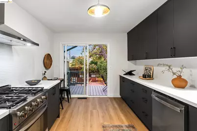 4261 Suter Street, Oakland, CA 94619 - Photo 41