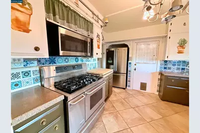 477 10th St, Pittsburg, CA 94565 - Photo 21