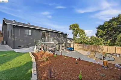 2843 Jennifer Dr, Castro Valley, CA 94546 - Photo 75