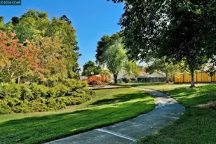 4485 Clear Creek Ct, Concord, CA 94521 - Photo 37