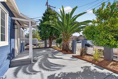 697 Nevada Street, Oakland, CA 94603 - Photo 3