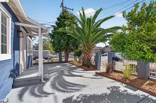 697 Nevada St, Oakland, CA 94603 - Photo 3