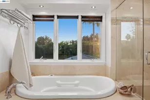 829 Stonehaven Dr, Walnut Creek, CA 94598 - Photo 33