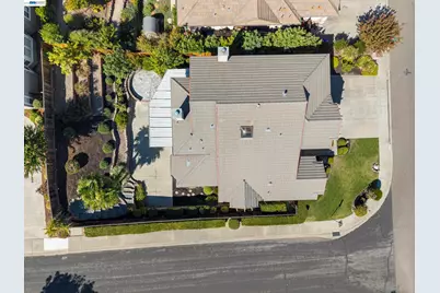 847 Angela St, Pleasanton, CA 94566 - Photo 33