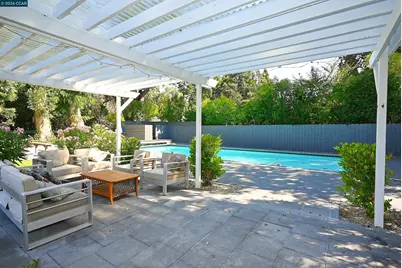 118 Glen Ct, Walnut Creek, CA 94595 - Photo 31