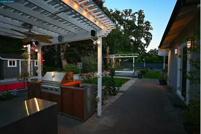 118 Glen Ct, Walnut Creek, CA 94595 - Photo 45