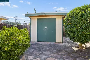 3926 Beechwood Dr, Concord, CA 94519 - Photo 51