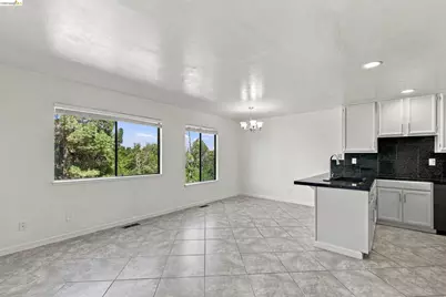 40 Parkview Ter, San Pablo, CA 94806 - Photo 15