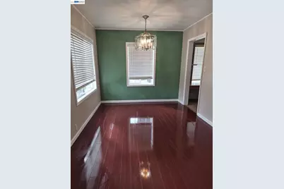 409 Worth St, Oakland, CA 94603 - Photo 9