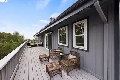 2225 Braemar Rd, Oakland, CA 94602 - Photo 29