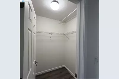 9609 Flame Tokay Way, Elk Grove, CA 95624 - Photo 11