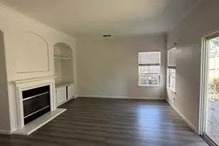 9609 Flame Tokay Way, Elk Grove, CA 95624 - Photo 3