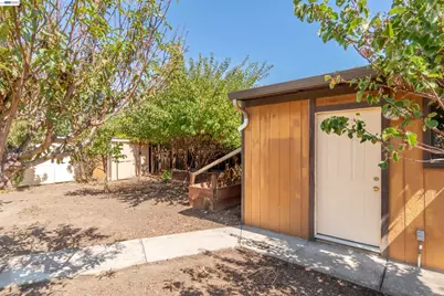 38940 Cherry Ct, Fremont, CA 94536 - Photo 27