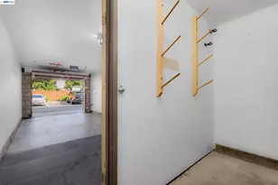 3839 Vineyard Ave, Pleasanton, CA 94566 - Photo 29