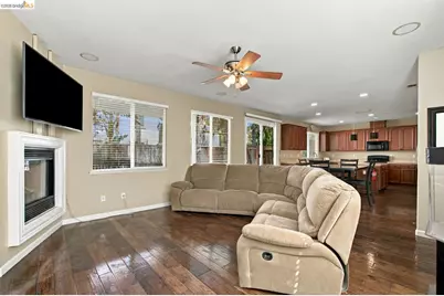 5371 Gold Creek Cir, Discovery Bay, CA 94505 - Photo 11